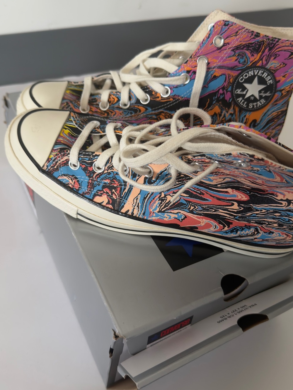 Converse chuck 70All Star High Top Sneakers in Pink, Blue, Black and Cream Swirl